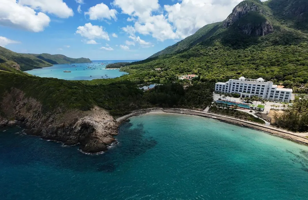 Orson Hotel & Resort Private Beach Con Dao - Snorkeling Turtle Release Tour-1